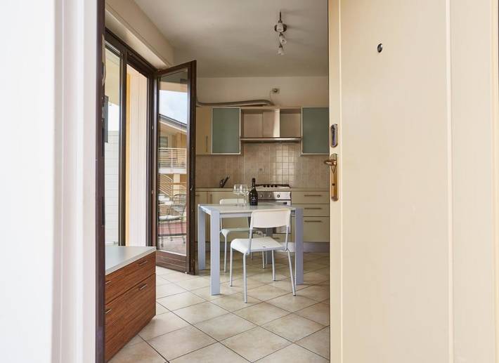 Gîte pour 2 personnes, avec piscine et vue ainsi que balcon et vue sur le lac à Lenno - 3