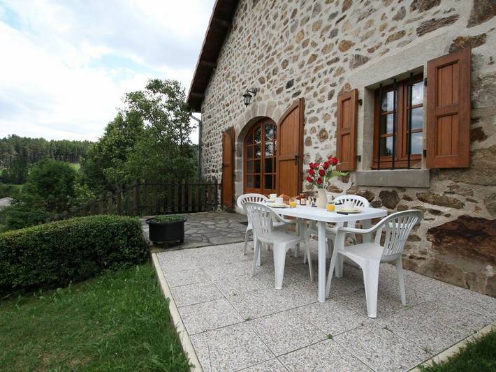 Gîte pour 6 personnes, avec jardin, animaux acceptés