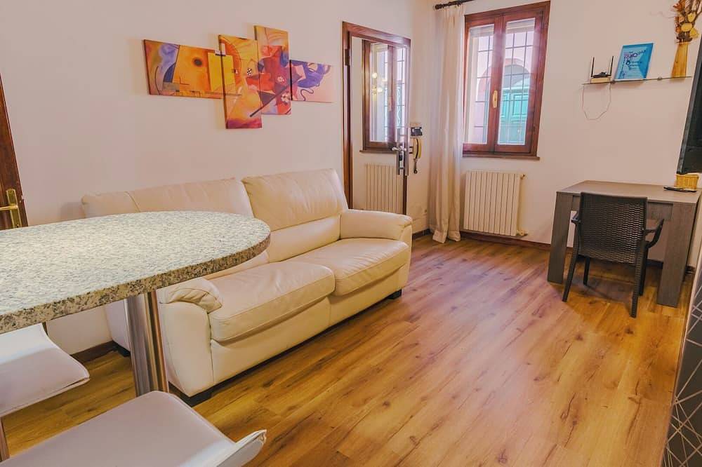 Geheel appartement, Domus Dantis Ghibellino Fuggiasco in Ravenna, Provincie Ravenna