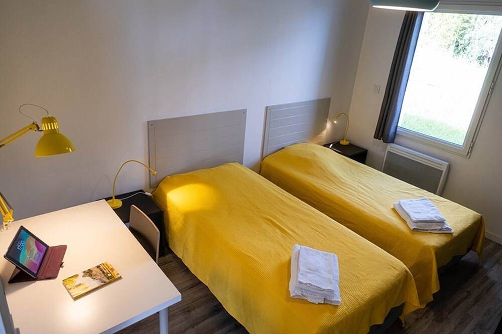 Ardèche Home - Gite le Cocon - Une villa de plain pied avec piscine classée 4* in Tauriers, Ardèche