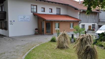 Ferienwohnung für 4 Personen in Seeg, Allgäuer Alpen, Bild 2