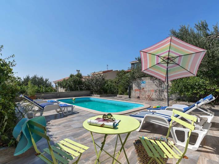Ganze Wohnung, Wohnung in Zelenka mit Gemeinschaftspool in Makarska, Makarska Riviera