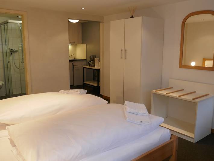 Ferienwohnung für 2 Personen, mit Terrasse und Garten im Berner Oberland - 3