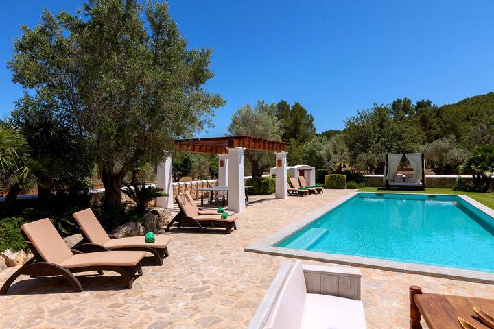 Ferienhaus für 8 Personen, mit Pool und Terrasse sowie Garten in St Llorenc de Balafia - 2