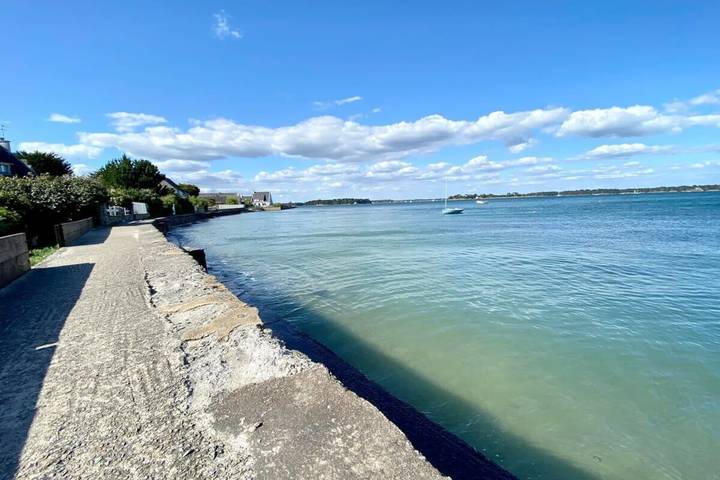 Appartement entier, Joli duplex cocooning À 2 pas du port in Locmariaquer, Côte des Mégalithes