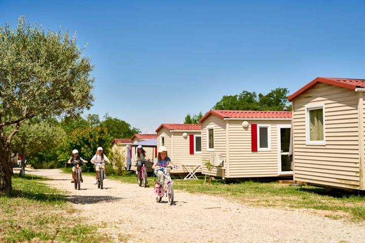 Camping pour 4 personnes dans le Vaucluse - 3