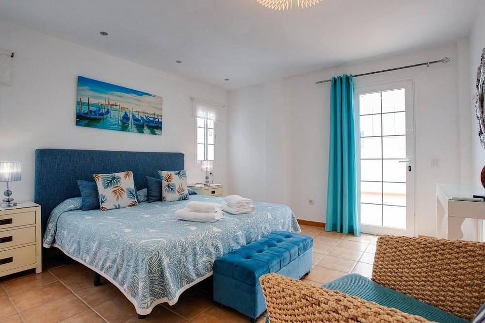Bright and airy spacious three bedroom Holiday Home with private pool in La Caleta, Adeje