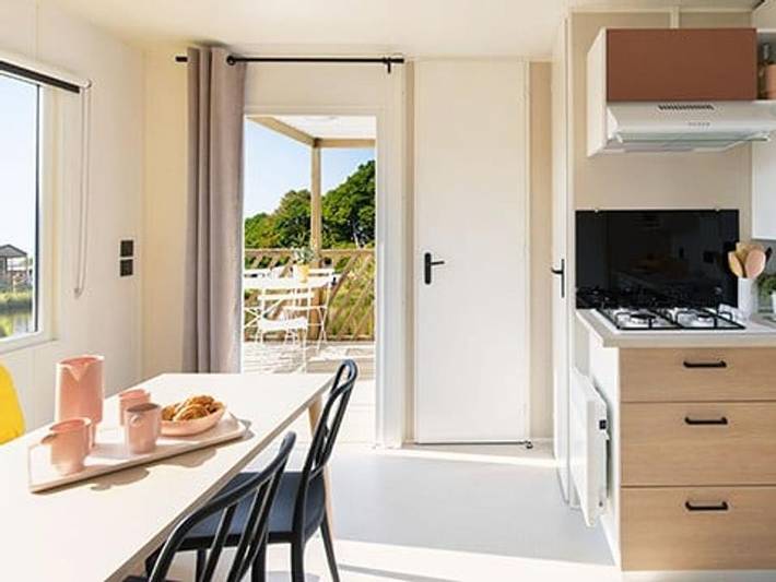 Domaine Résidentiel de Plein Air Castello Mar - Mobilhome 4 personas - Mobil-home | Confort | 2 Dormitorios | 4 Pers. | Terraza individual | Aire acondicionado. in Ampuriabrava, Alt Empordà