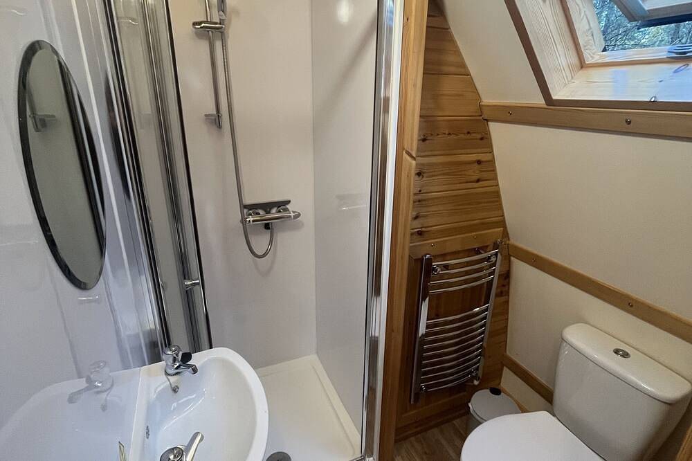 Woodland Escape in a Cosy Glamping Cabin in Lecht, Moray