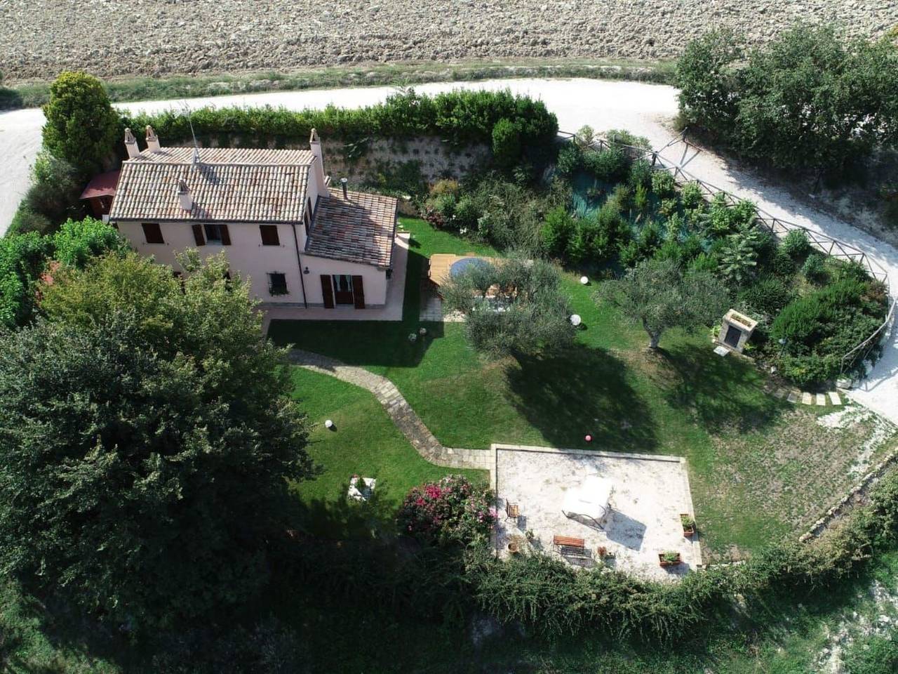 'Villa Mauro in San Costanzo, Valle del Metauro