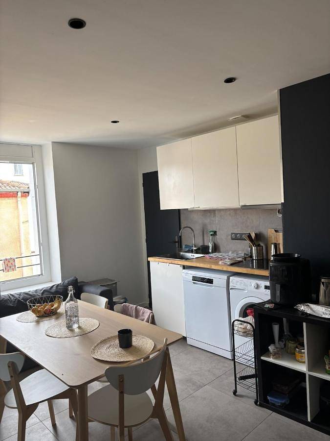 Gîte pour 2 personnes, avec terrasse et vue, animaux acceptés à Saint-Chamond - 4