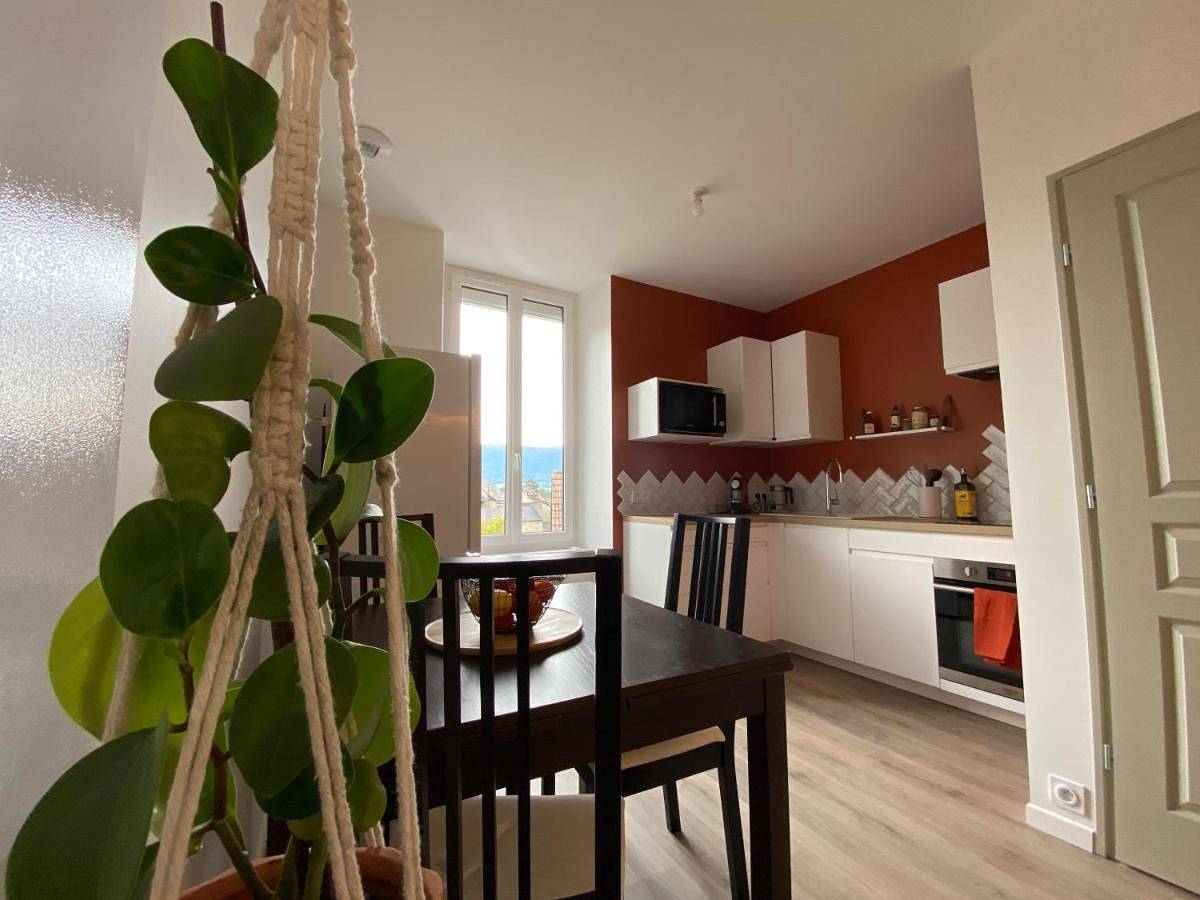 Appartement entier, One-Bedroom Apartment in Culoz, Belley