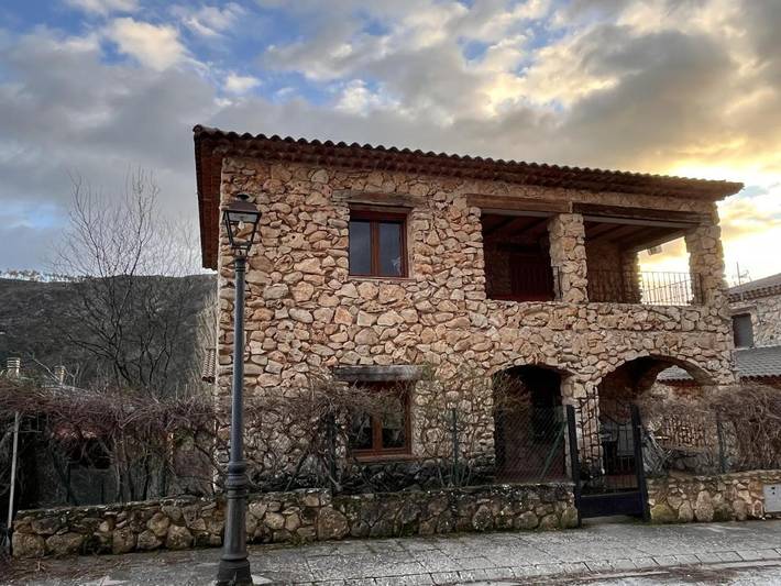 Casa rural para 13 personas, con jardín y vistas en Riópar