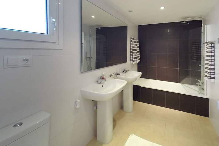 Apartamento entero, Impresionante apartamento de 3 dormitorios y 2 baños con terraza balcón grande - Wifi gratis in Mar Menor Polaris World, Torre-Pacheco