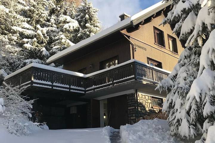 Gîte pour 9 personnes à Jarrier