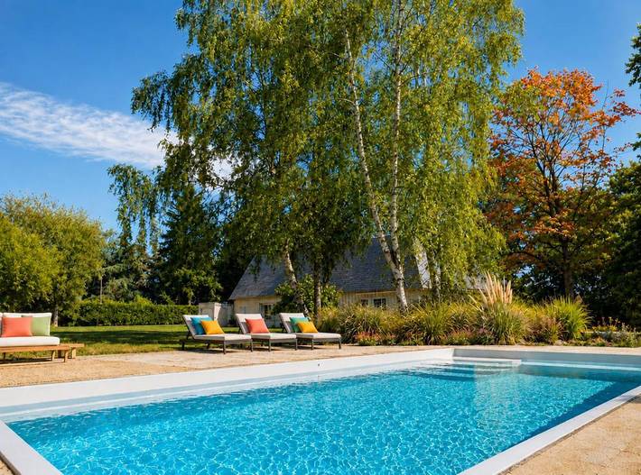 Location de vacances pour 10 personnes, avec Terrasse ainsi que Jardin et Piscine à Ouilly-du-Houley