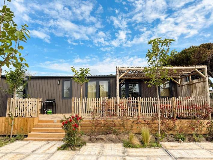 Camping pour 2 personnes, avec jardin ainsi que piscine et jacuzzi au Cap d'Agde - 3