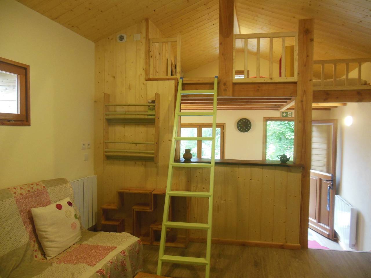 Ferienhaus 'Gite 33m2, Vue Sur Le Vercors' mit Bergblick, privater Terrasse und Wi-Fi in Vinay (Isère), Isère