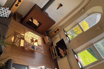 Gîte pour 6 personnes, avec jardin et terrasse dans Éprave
