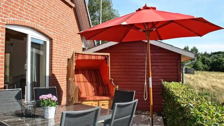 Ferienwohnung für 5 Personen, mit Terrasse und Garten in Oeversee