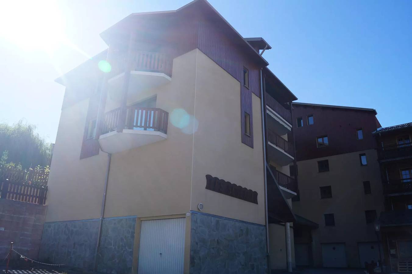 Appartement entier, T2 Cabine idéalement situé avec parking in Le Sauze, Enchastrayes