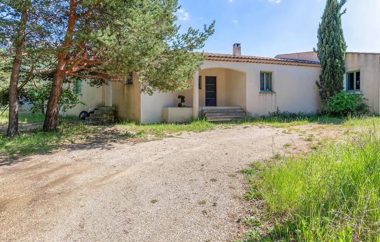 Maison de vacances pour 6 personnes, avec terrasse et piscine