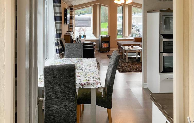 Ferienhaus für 4 Personen mit Garten in Lindesnes