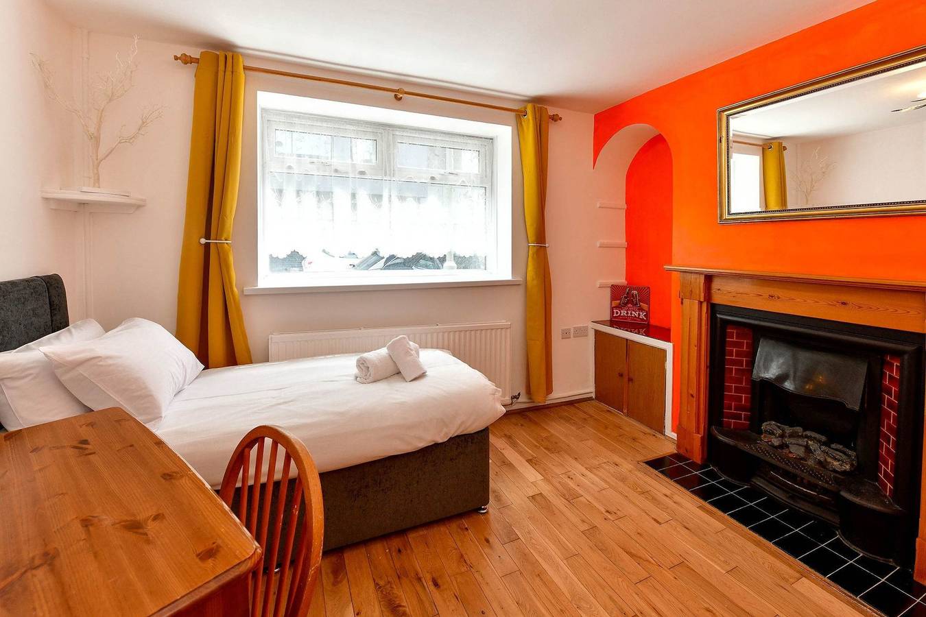 Host   Stay   Oxford Street House in Swansea, Swansea region