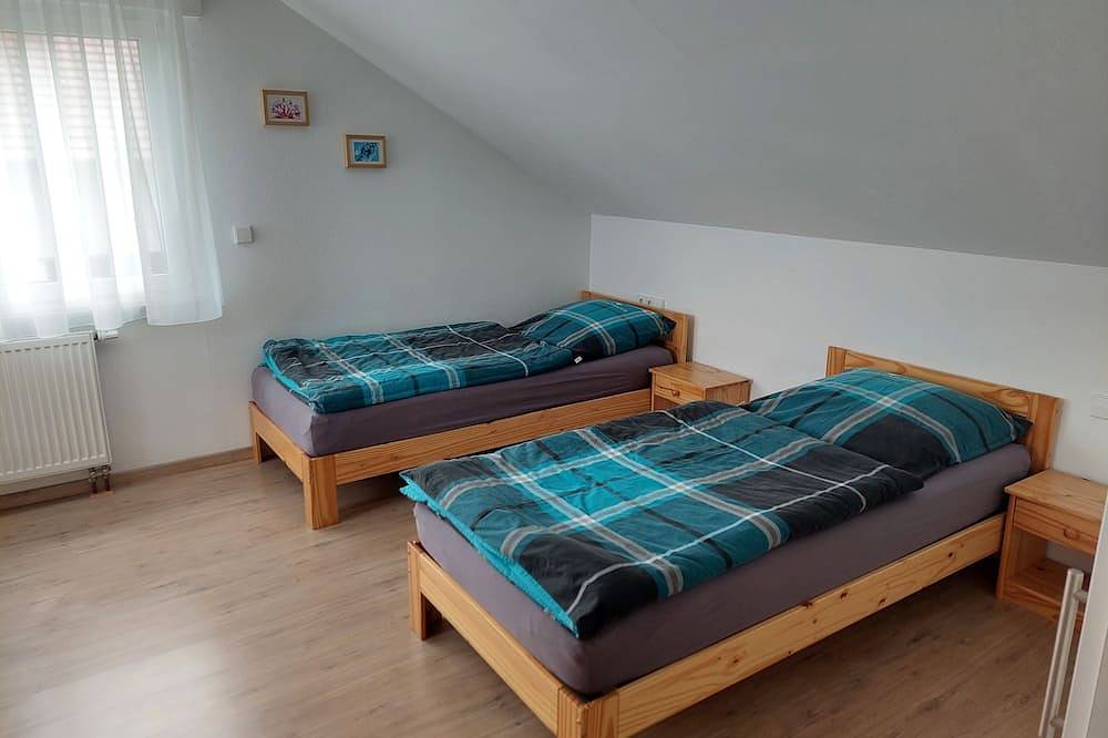 Ganze Wohnung, Ferienwohnung Steinenberg in Nürtingen, Landkreis Esslingen