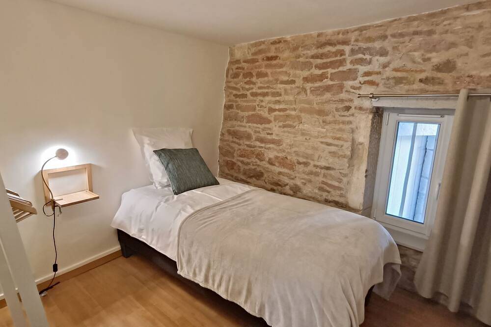 Le Gîte de Varanges : Maison de Ville Classée 3 in Givry, Region Chalon-sur-Saône