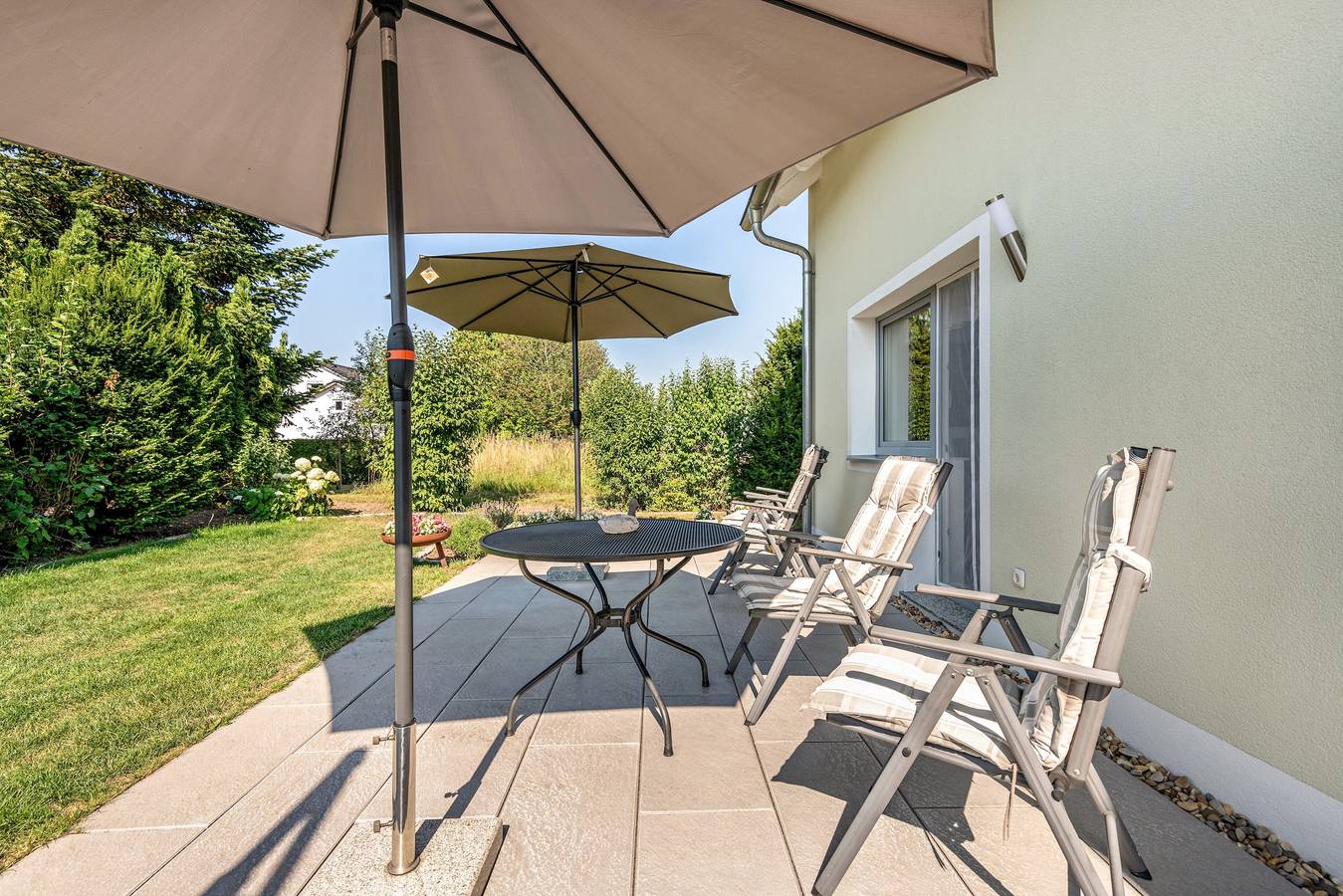 Ganze Wohnung, Ferienwohnung „Bernhards“ mit großer Terrasse, Garten und Wlan in Altmannstein, Altmühltal