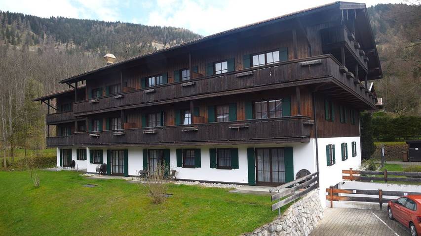 Ferienwohnung für 4 Personen, mit Garten und Terrasse sowie Sauna, mit Haustier im Wendelstein