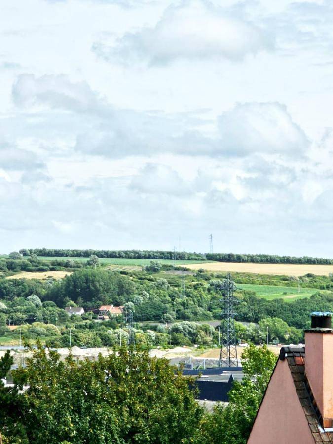 Appartement entier, Maisonnette en duplex avec Jardin-Babyfoot et Billard in Outreau, Région de Boulogne-sur-Mer