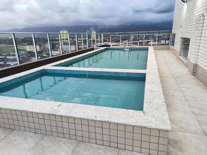Casas e apartamentos de temporada para 5 pessoas, com vista e balcão e ainda piscina, adaptado a crianças em Vila Mirim (Praia Grande)