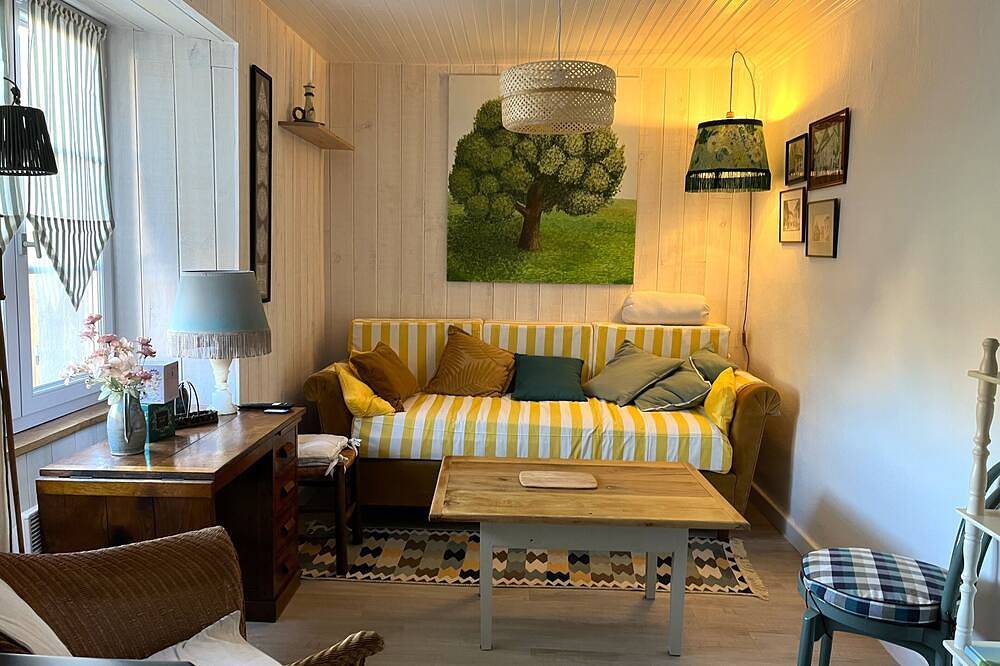 La P'tite Maison,  merveilleuse pour des vacances heureuses in Vitrac (Cantal), Région d'Aurillac