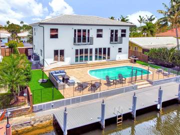 Vacation Rental for 8 Guests in Garden Isles, Pompano Beach, Picture 1