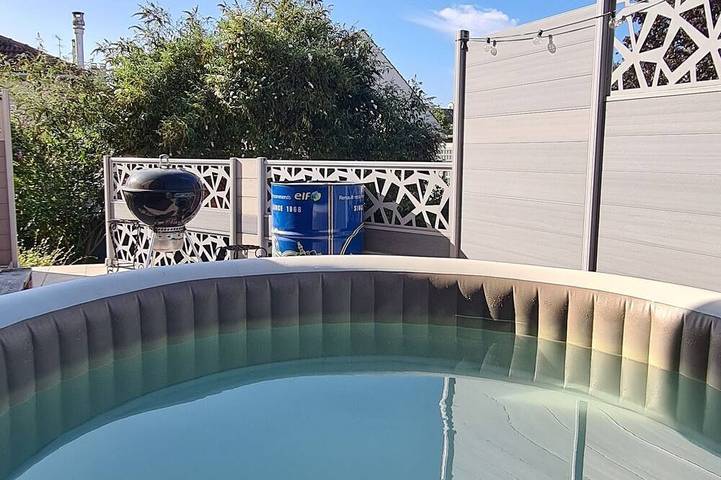 Villa für 13 Personen, mit Whirlpool und Garten - 1