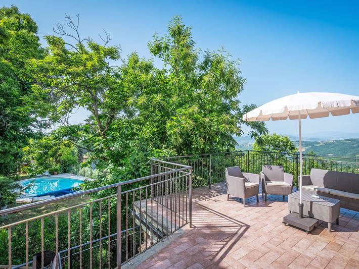 Ferienhaus für 6 Personen, mit Seeblick und Terrasse sowie Garten in Umbrien - 3