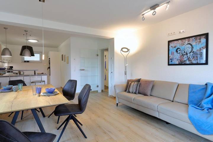 Ferienwohnung für 6 Personen, mit Balkon und Ausblick - 1