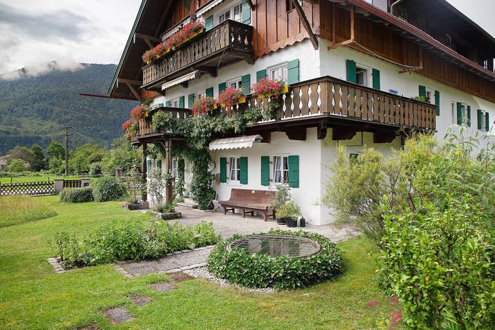 Geheel appartement, Appartement 'Ferienwohnung Reschbergwies'n' met Uitzicht op de Bergen, Balkon en Wifi in Mühldörfl, Farchant
