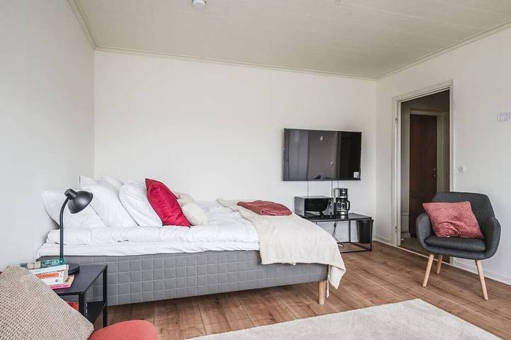 Ganze Wohnung, Cozy & Bright Studio in Peaceful Horndal in Dalarna