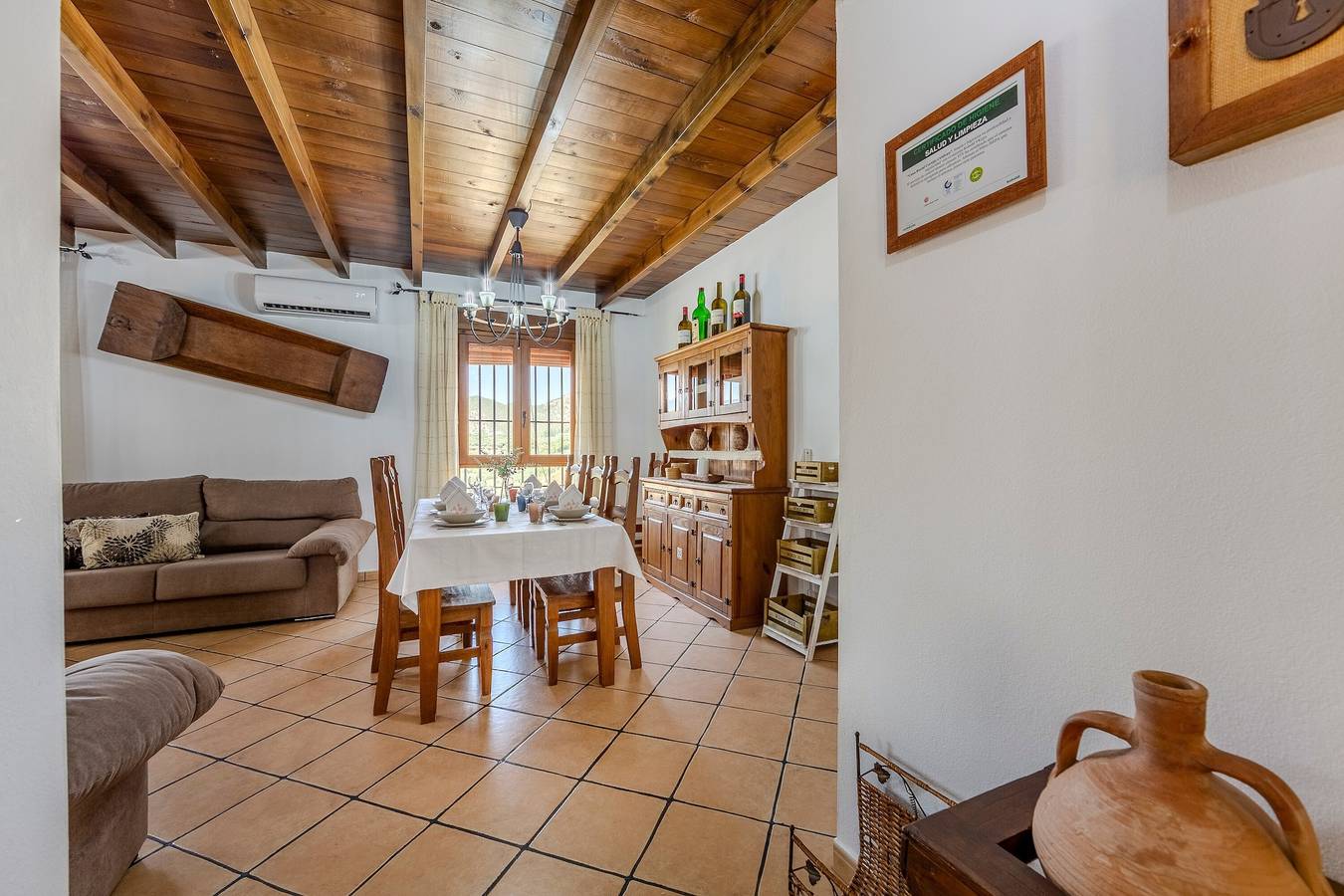 Casa rurale Cortijo Celdran entourée de nature avec piscine et vues panoramiques in Vélez-Rubio, Province d'Almería