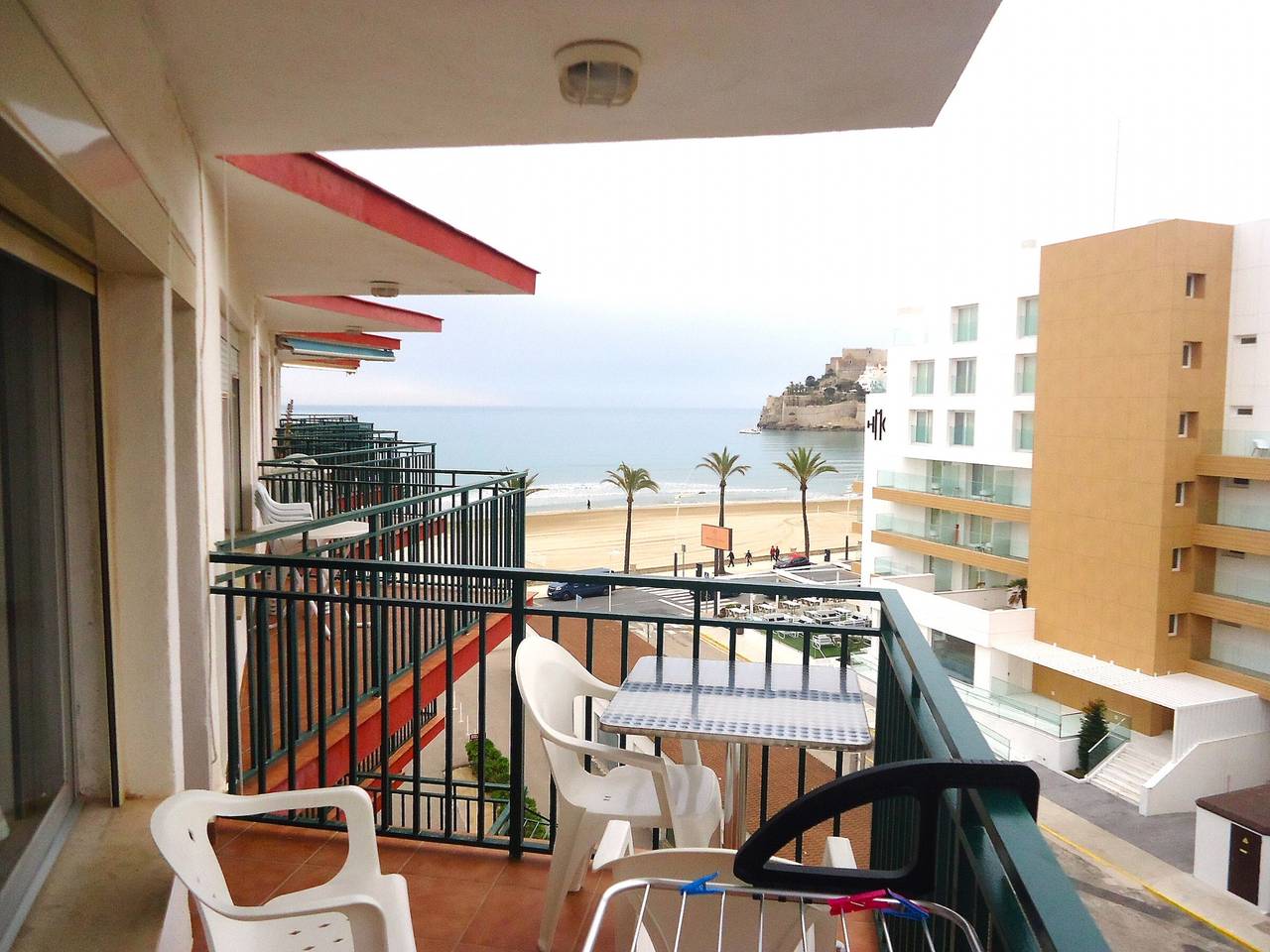 Appartamento intero, Cozy 1-bedroom apartment with parking, 100m from the beach in Peñiscola in Peñíscola, Costa dell'Azahar