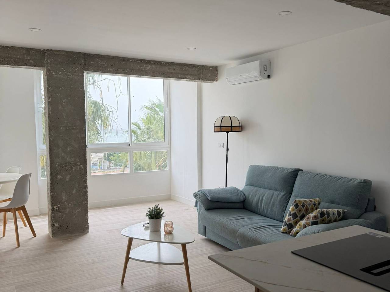 Appartement entier, Appartement bord de mer à Torre del Mar, 2 chambres, climatisation in Playa de Torre del Mar, Torre del Mar