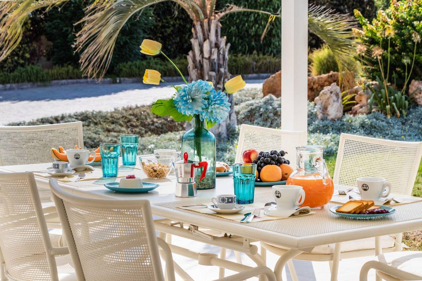 Holiday house 'Villa Luisa' with pool in Spiaggia di Eloro, Lido di Noto