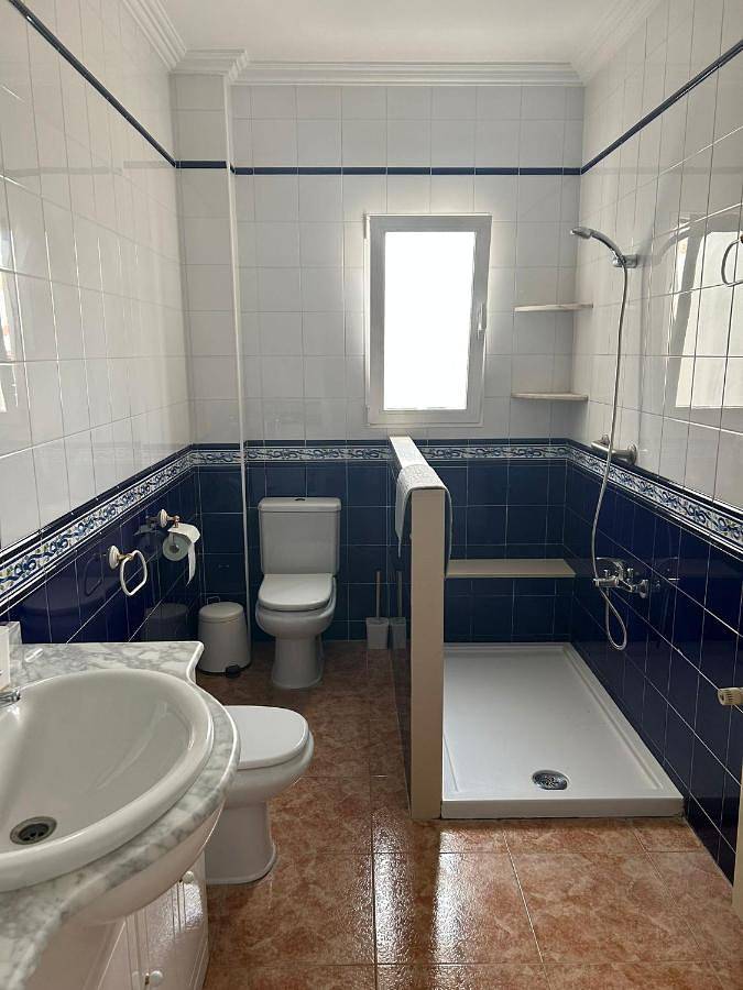 Gîte pour 7 personnes, avec Balcon et Terrasse dans Caudete - 3
