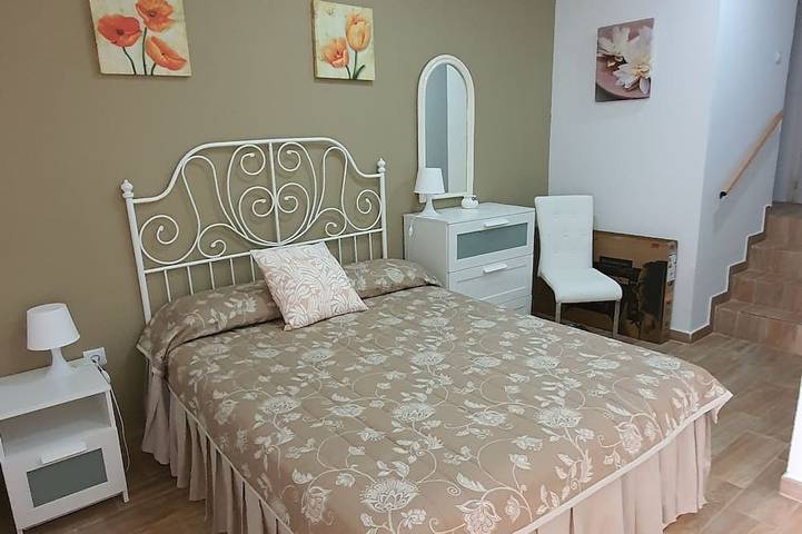 Appartement entier, Parque Santiago 2 With Large Terrace Beach &Comfy in Playa de las Américas, Arona