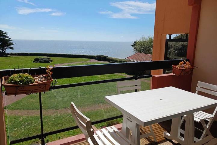 Gîte pour 3 personnes dans Plage de La Birochère