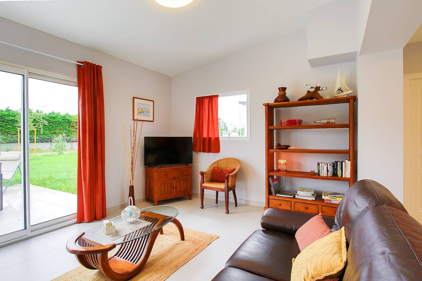 Ferienhaus 'Maison Lux' mit privatem Garten in Créances-Plage, Créances