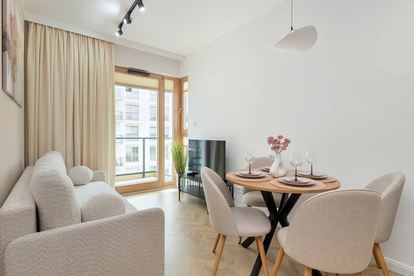 Appartement entier, Stylish Apartment with a Balcony | Gym Access | Parking in Gdańsk, Zatoka Gdańska